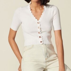 Sandro Knitted Sweater with fancy buttons size 1